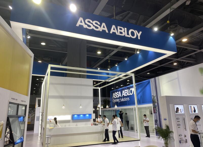 展臺搭建中光材料如何選擇？如何完整體現光的重要性？